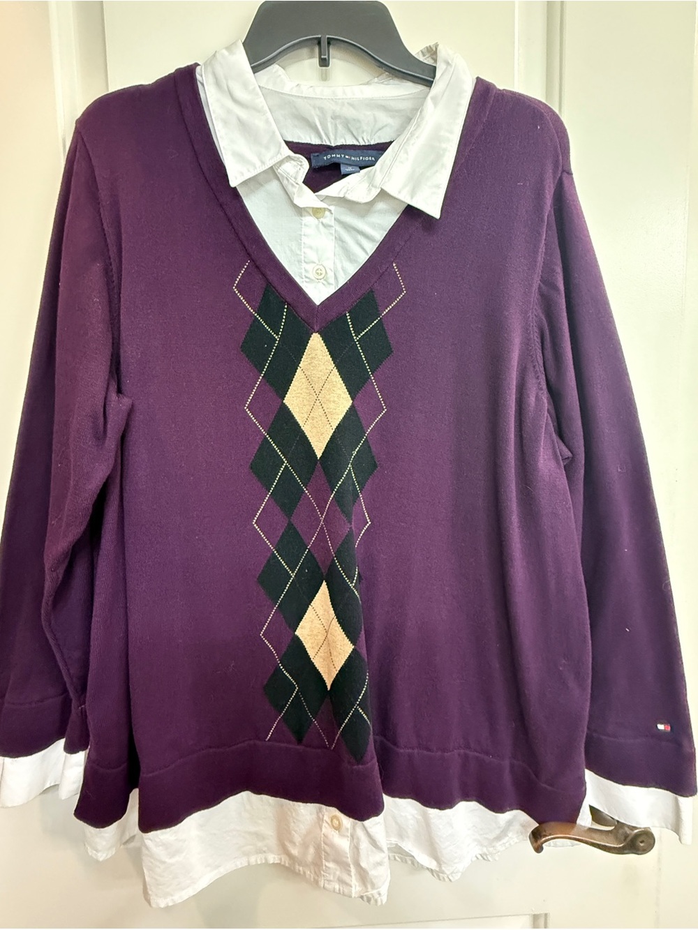 Tommy Hilfiger Purple Argyle V-Neck Sweater with Black & Cream Diamonds
